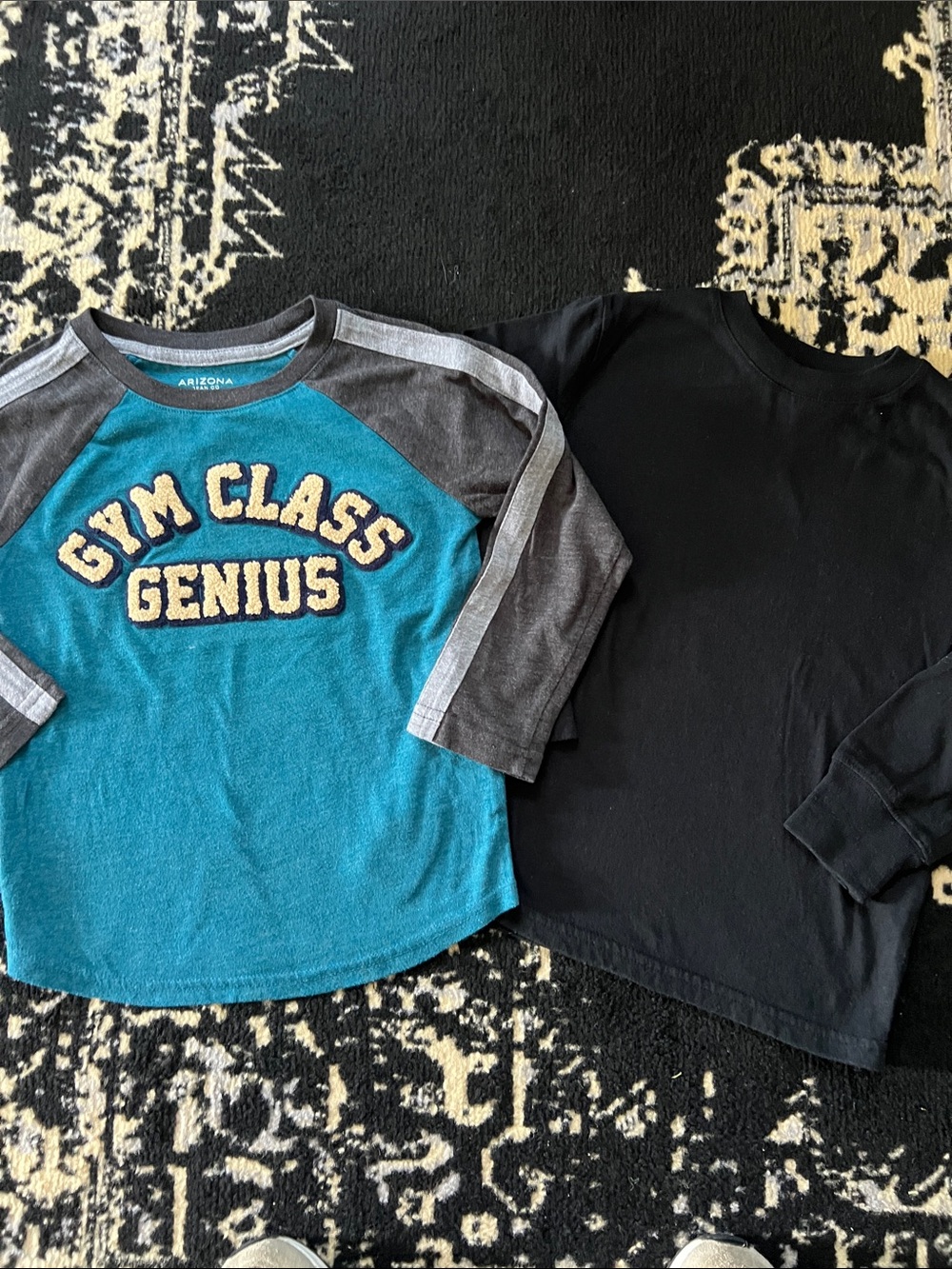 Boys 2 pc knit top bundle size 4/5